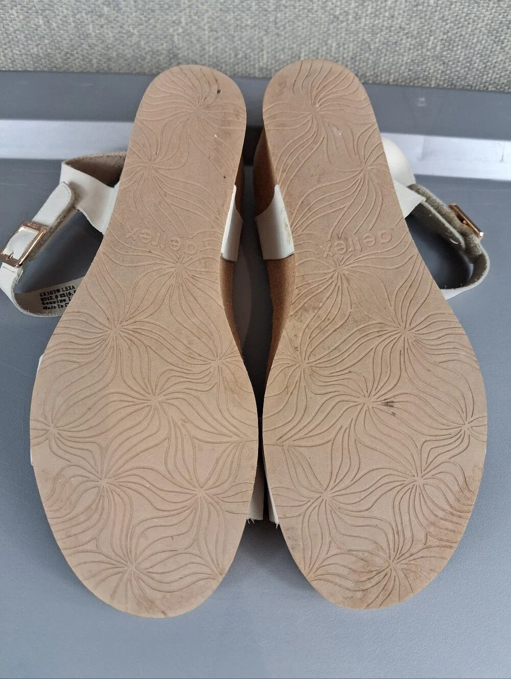 Aetrex Lexa Quarter Strap Cork Wedge Sandals Ivory Leather Built-in Orthotic